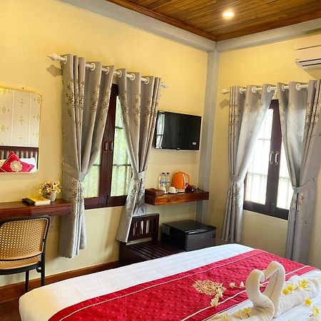 Golden Sun Boutique Hotel Луанг Прабанг Екстериор снимка