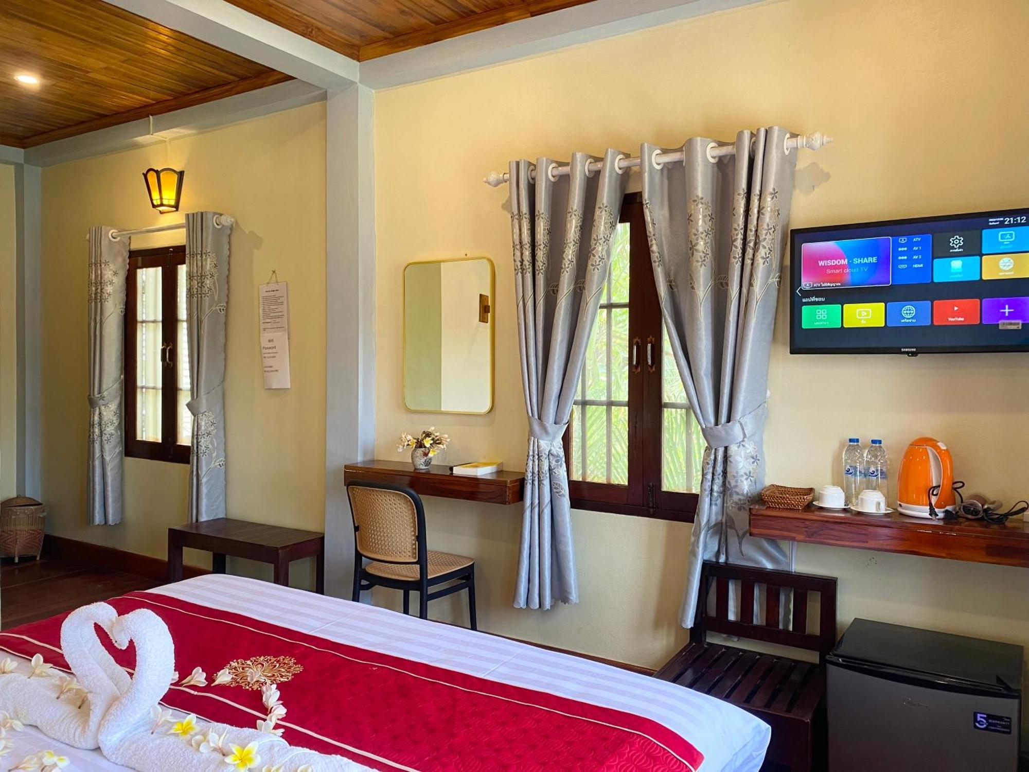 Golden Sun Boutique Hotel Луанг Прабанг Екстериор снимка