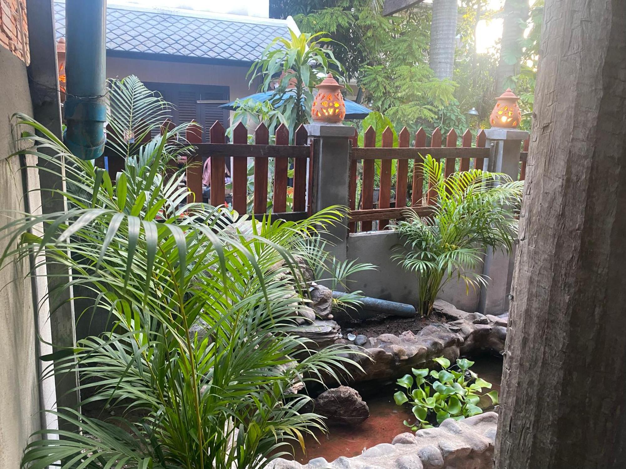 Golden Sun Boutique Hotel Луанг Прабанг Екстериор снимка